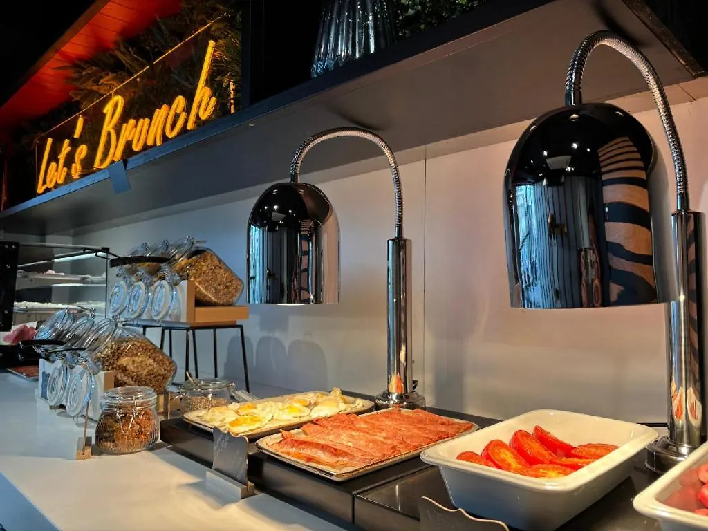Onmood Cala Ratjada - Brunch & Party Hotel 4*, Cala Ratjada (Mallorca)